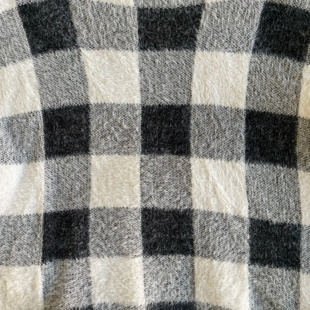Bobeau‎ Kell Fuzzy Crewneck Sweater